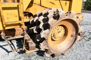 1985 CATERPILLAR 815B