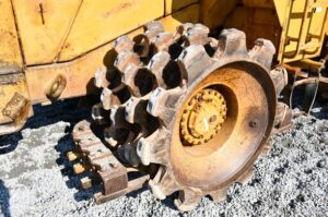 1985 CATERPILLAR 815B