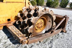 1985 CATERPILLAR 815B