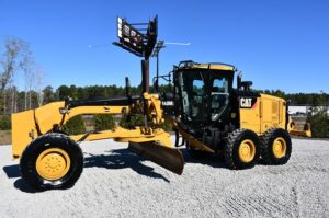 2011 CATERPILLAR 140M2