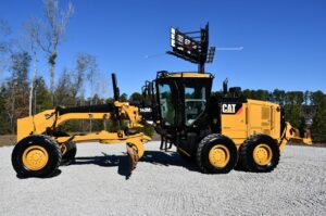 2011 CATERPILLAR 140M2