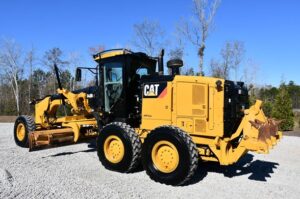 2011 CATERPILLAR 140M2