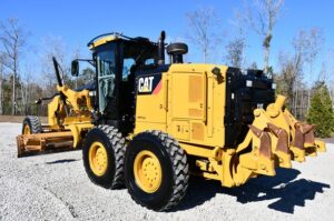 2011 CATERPILLAR 140M2