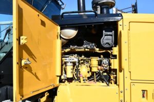 2011 CATERPILLAR 140M2