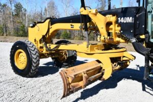 2011 CATERPILLAR 140M2