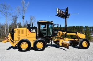 2011 CATERPILLAR 140M2