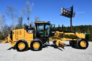 2011 CATERPILLAR 140M2