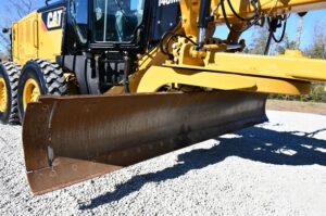 2011 CATERPILLAR 140M2