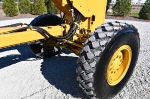 2011 CATERPILLAR 140M2