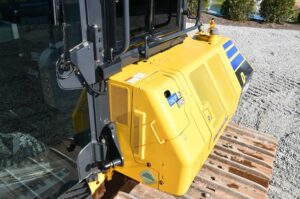 2021 KOMATSU D71PX-24