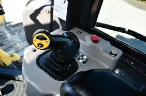 2021 KOMATSU D71PX-24