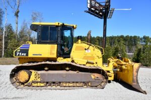 2021 KOMATSU D71PX-24