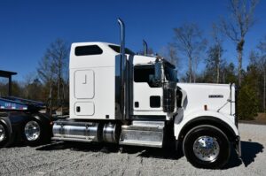 2022 KENWORTH W900B 2022 KENWORTH W900B