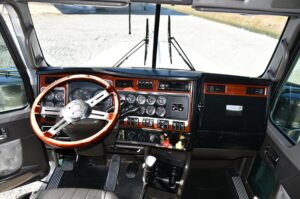 2007 KENWORTH W900L
