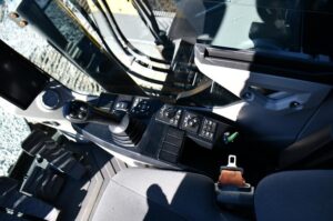 2020 Volvo ECR235EL Excavator