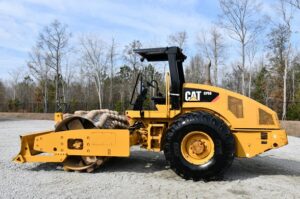 2008 Cat CP56