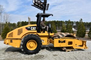 2008 Cat CP56