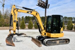 2018 CATERPILLAR 305.5E2