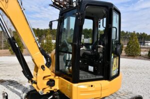 2018 CATERPILLAR 305.5E2