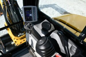 2018 CATERPILLAR 305.5E2