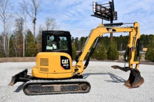 2018 CATERPILLAR 305.5E2