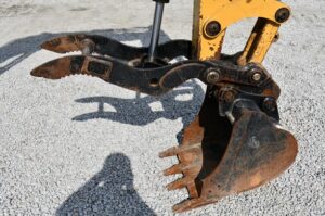 2018 CATERPILLAR 305.5E2