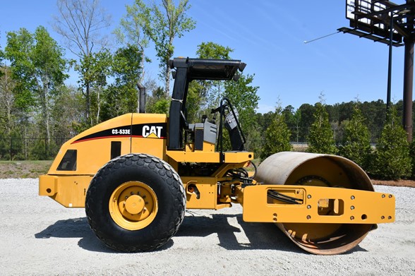 2005 CAT CS533E Compactor 1964-BT 2005 CAT CS533E Compactor 1964-BT