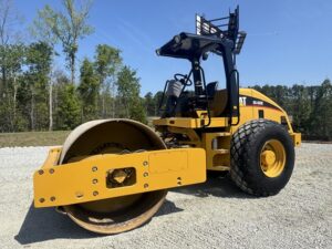 2005 CAT CS533E Compactor 1964-BT 2005 CAT CS533E Compactor 1964-BT