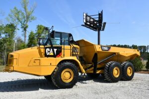 2016 CAT 725C2 Truck 1955-BB 2016 CAT 725C2 Truck 1955-BB