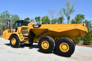 2016 CAT 725C2 Truck 1955-BB 2016 CAT 725C2 Truck 1955-BB