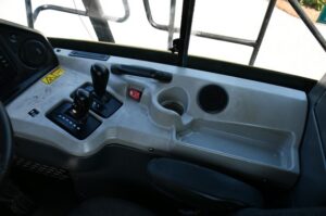 2016 CAT 725C2 Truck 1955-BB 2016 CAT 725C2 Truck 1955-BB