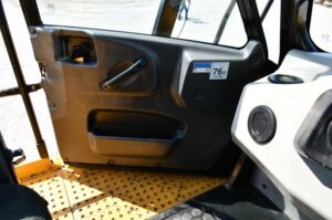 2016 CAT 725C2 Truck 1955-BB 2016 CAT 725C2 Truck 1955-BB