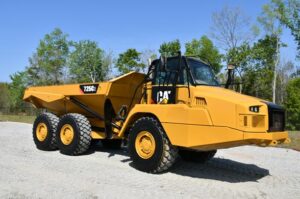 2016 CAT 725C2 Truck 1955-BB 2016 CAT 725C2 Truck 1955-BB