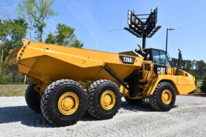 2016 CAT 725C2 Truck 1955-BB 2016 CAT 725C2 Truck 1955-BB