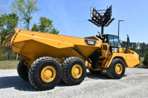 2016 CAT 725C2 Truck 1955-BB 2016 CAT 725C2 Truck 1955-BB