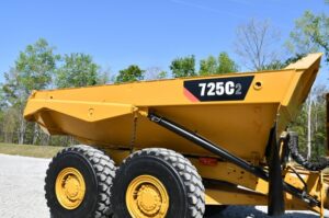 2016 CAT 725C2 Truck 1955-BB 2016 CAT 725C2 Truck 1955-BB