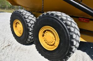 2016 CAT 725C2 Truck 1955-BB 2016 CAT 725C2 Truck 1955-BB