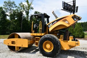 2004 CAT CS563E Compactor 1963-BT 2004 CAT CS563E Compactor 1963-BT