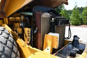 2004 CAT CS563E Compactor 1963-BT 2004 CAT CS563E Compactor 1963-BT