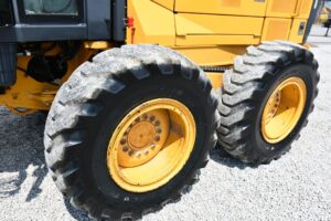 2017 Deere 672G Grader 1956-BT