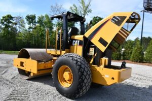 2005 CATCS533E Compactor 1965-BT 2005 CATCS533E Compactor 1965-BT
