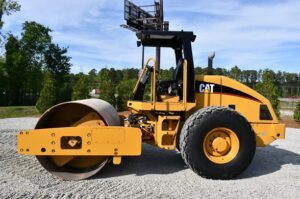 2005 CATCS533E Compactor 1965-BT 2005 CATCS533E Compactor 1965-BT