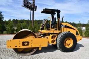 2005 CATCS533E Compactor 1965-BT 2005 CATCS533E Compactor 1965-BT