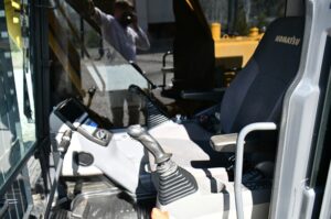 2019 Komatsu PC290LC-11 Excavator 1979-BT