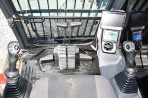 2019 Komatsu PC290LC-11 Excavator 1979-BT