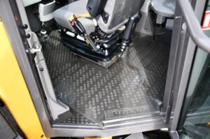 2023 Volvo A45G Truck 1946-BT