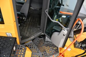 2023 Volvo A45G Truck 1950-BT