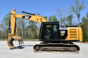 2017 CAT 323FL Excavator 1980-BT