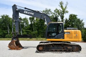 2019 Deere 180G LC Excavator 2006-BT