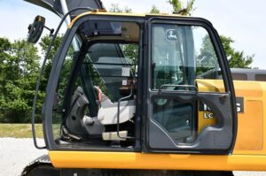 2019 Deere 180G LC Excavator 2006-BT